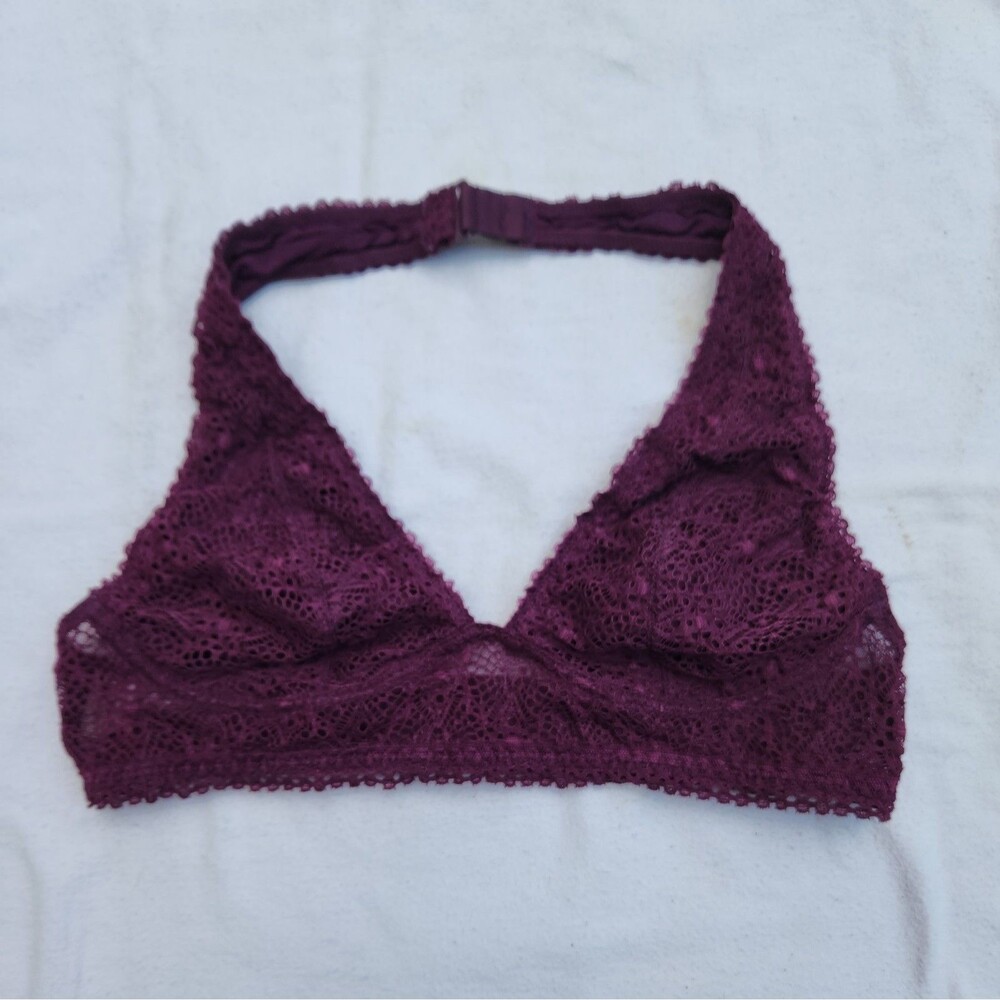 Victoria’s Secret Burgundy Lace Halter Bralette Size Small Wireless Lightweight